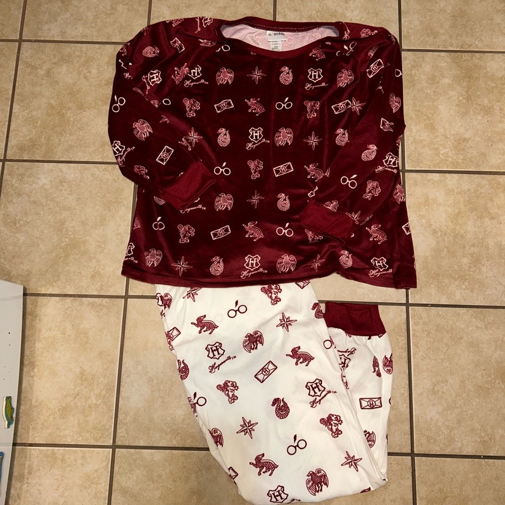 Warner Bros. Harry Potter Women's and Women's Plus Size Pajama Set, 2-Piece 3x
